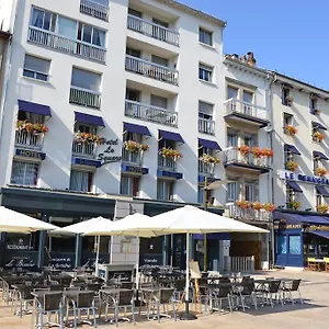 Le Square Отель